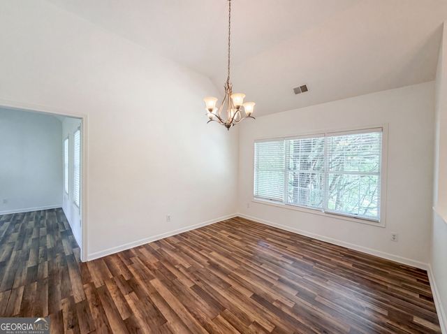 3912 McGuire Way NW, Kennesaw, GA 30144