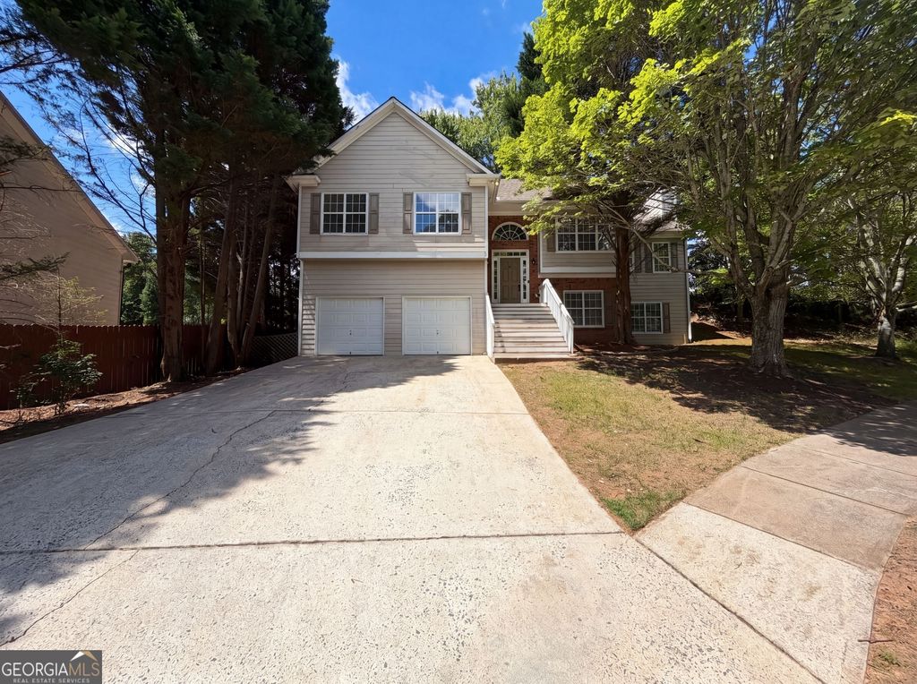 3912 McGuire Way NW, Kennesaw, GA 30144