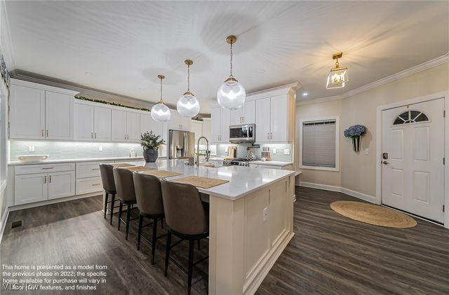 1203 Whispering Shores, Vermilion, OH 44089