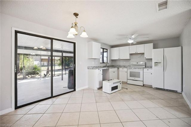 17413 Lee RD, Fort Myers, FL 33967