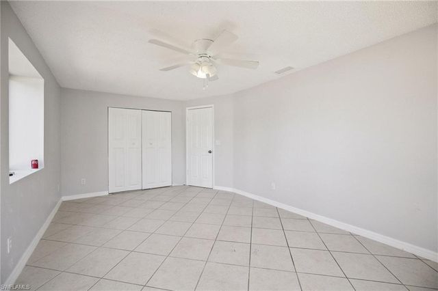 17413 Lee RD, Fort Myers, FL 33967