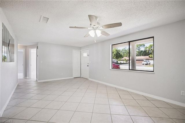 17413 Lee RD, Fort Myers, FL 33967