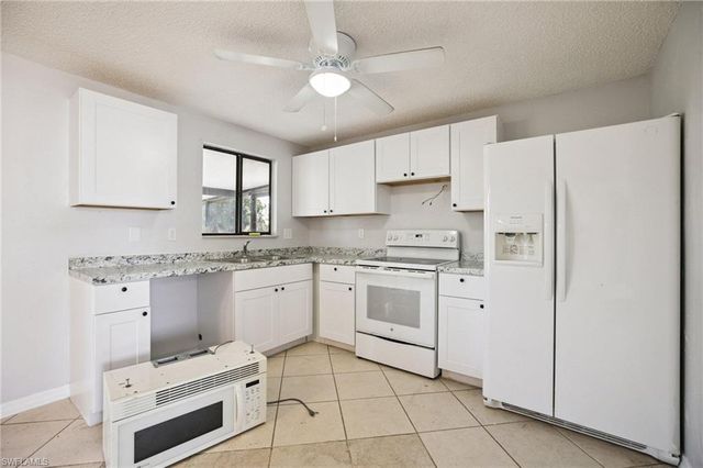 17413 Lee RD, Fort Myers, FL 33967