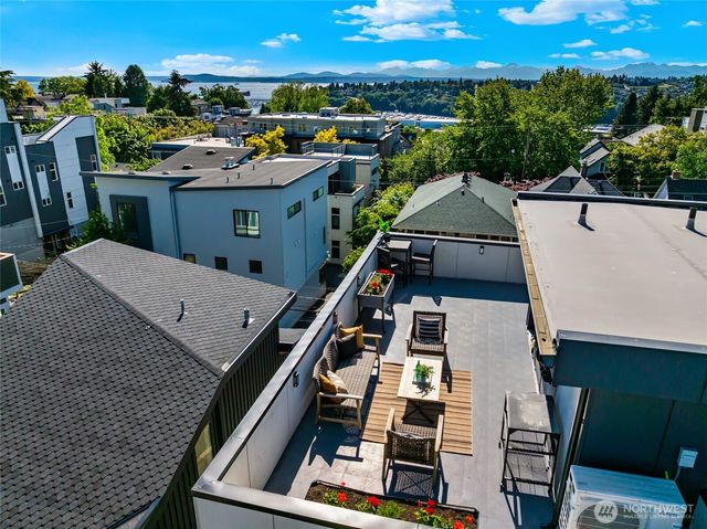 1919 A 9th Avenue W, Seattle, WA 98119