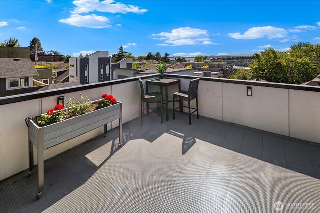 1919 A 9th Avenue W, Seattle, WA 98119