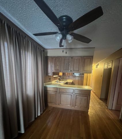 11149 S Green Bay Avenue, Chicago, IL 60617