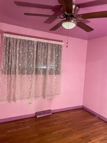 11149 S Green Bay Avenue, Chicago, IL 60617