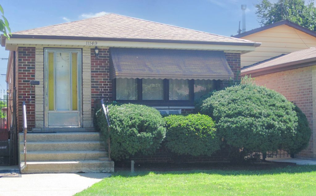 11149 S Green Bay Avenue, Chicago, IL 60617