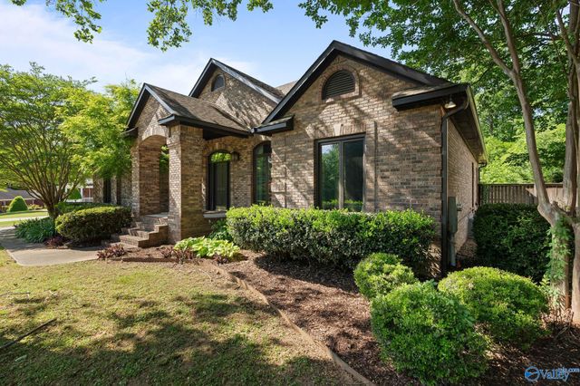 205 Kelsey Lynn Lane, Huntsville, AL 35806