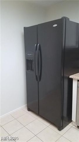 9470 Peace Way 206, Las Vegas, NV 89147