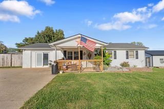 60 Lakeside Drive, Cynthiana, KY 41031