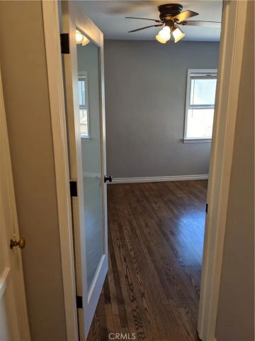 10945 Hesby, North Hollywood, CA 91601