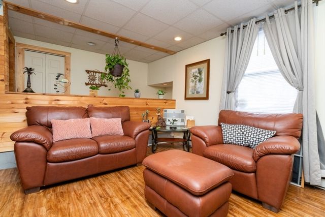 1930 Acushnet Ave, New Bedford, MA 02745