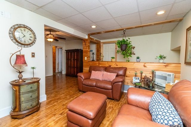 1930 Acushnet Ave, New Bedford, MA 02745