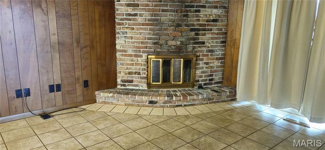 300 W 1st Street, Salem, MO 65560