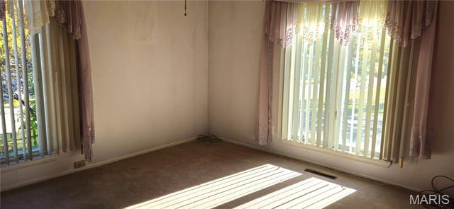 300 W 1st Street, Salem, MO 65560