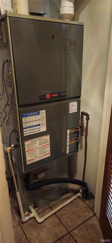 300 W 1st Street, Salem, MO 65560