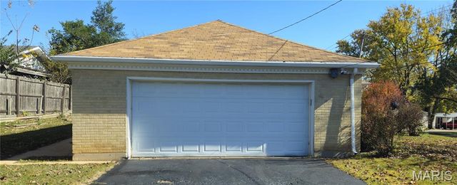 300 W 1st Street, Salem, MO 65560