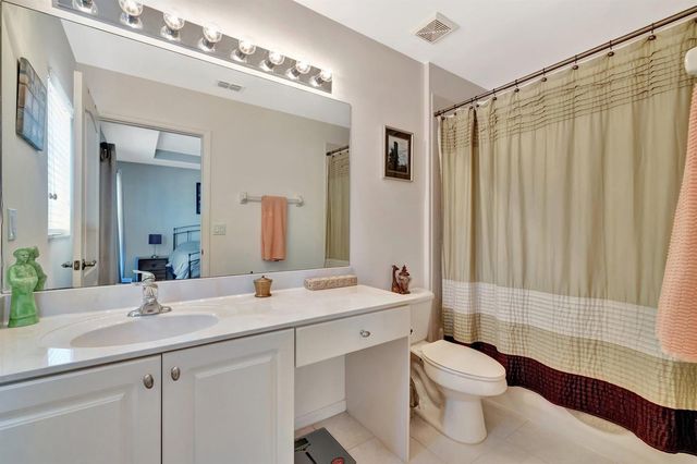 2061 SE Glen Ridge Drive, Port St. Lucie, FL 34952