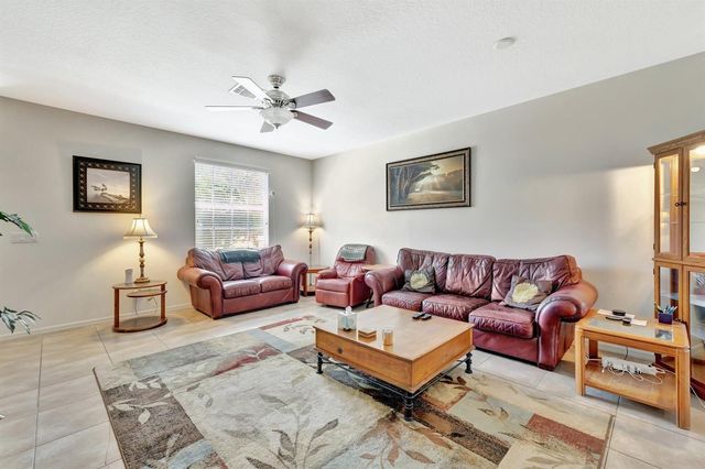 2061 SE Glen Ridge Drive, Port St. Lucie, FL 34952