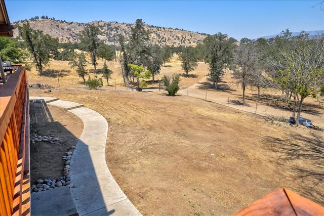 14982 N Morgan Canyon Road, Prather, CA 93651