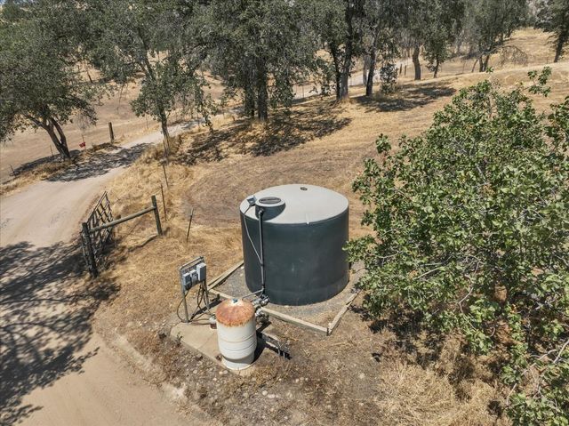 14982 N Morgan Canyon Road, Prather, CA 93651