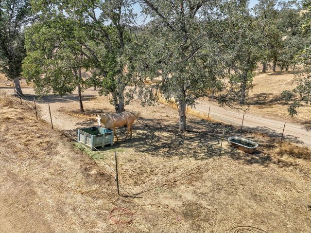 14982 N Morgan Canyon Road, Prather, CA 93651