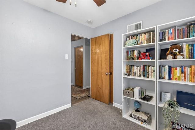 9541 Dulles Court, Affton, MO 63123