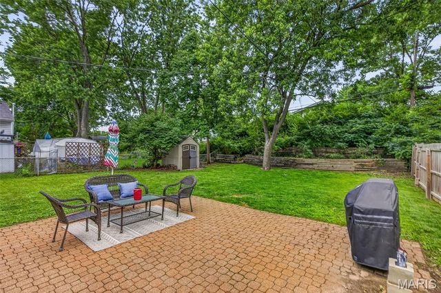 9541 Dulles Court, Affton, MO 63123