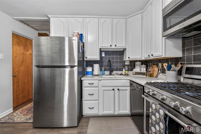 9541 Dulles Court, Affton, MO 63123