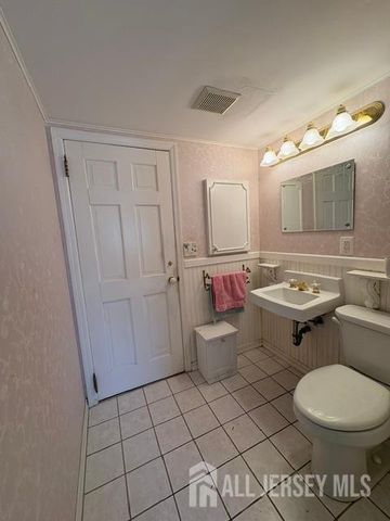 14 Stratford Drive, Old Bridge, NJ 08857