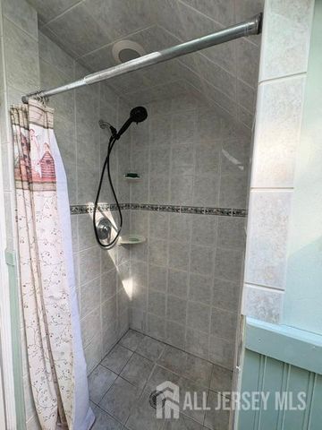 14 Stratford Drive, Old Bridge, NJ 08857