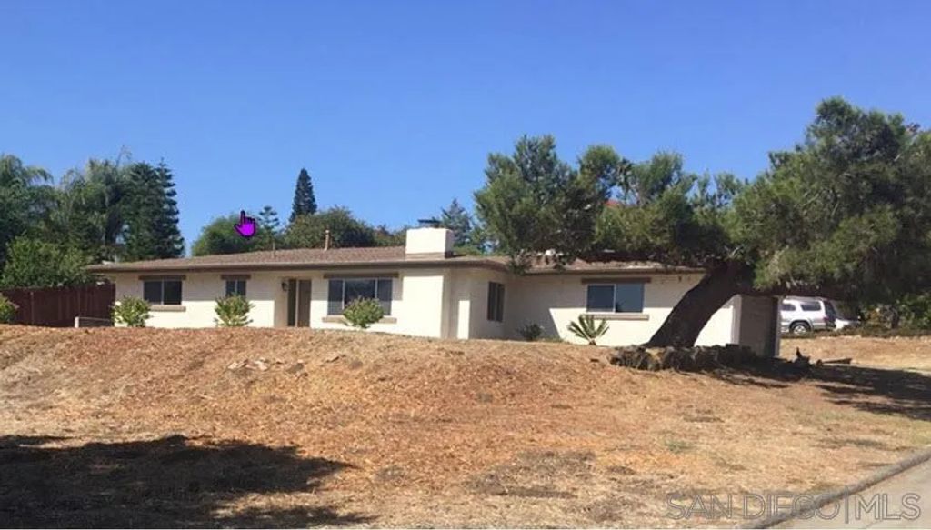 431 W Mimosa Ave, Vista, CA 92081