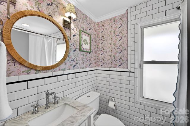 536 Inwood Drive, Charlotte, NC 28209