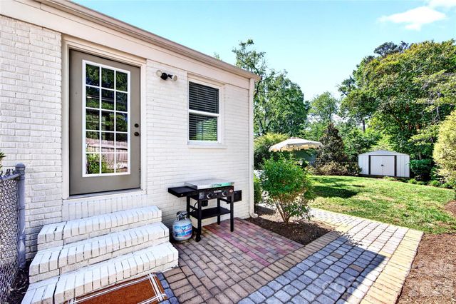 536 Inwood Drive, Charlotte, NC 28209