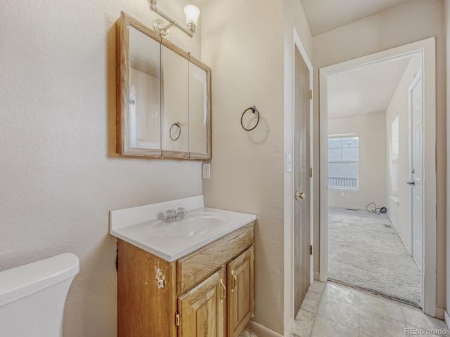 23341 E Saratoga Circle, Aurora, CO 80016