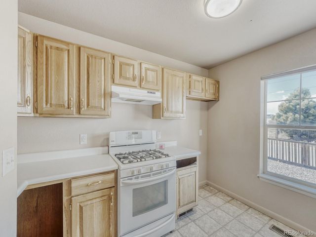 23341 E Saratoga Circle, Aurora, CO 80016