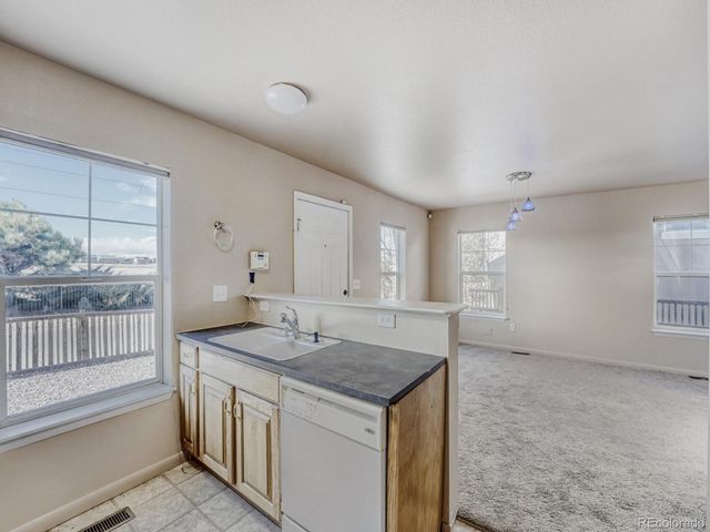 23341 E Saratoga Circle, Aurora, CO 80016