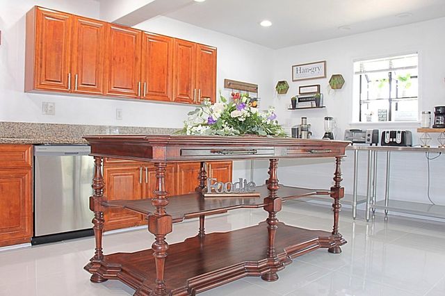 2077 Carambola Road, West Palm Beach, FL 33406