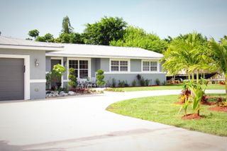 2077 Carambola Road, West Palm Beach, FL 33406