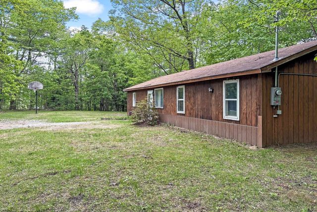 652 Cold River Road, Clarendon, VT 05759