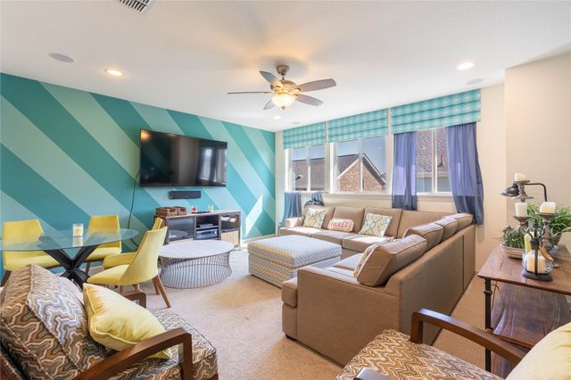 1016 Peacock Boulevard, Carrollton, TX 75007