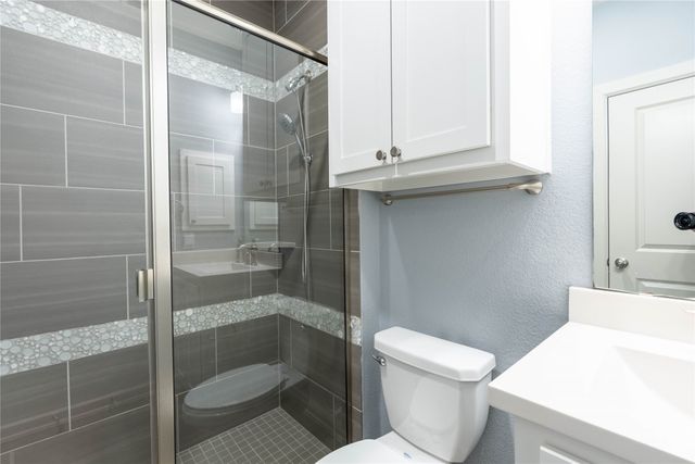 1016 Peacock Boulevard, Carrollton, TX 75007