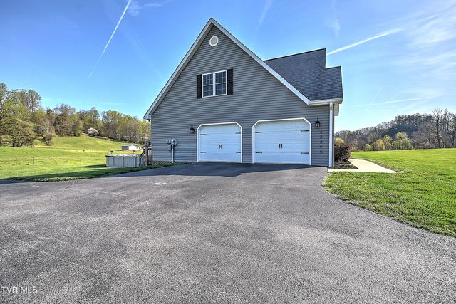23395 Larwood Lane, Bristol, VA 24202