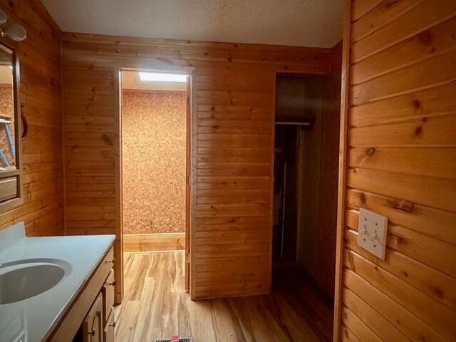6136 S Poplar Avenue, Newaygo, MI 49337