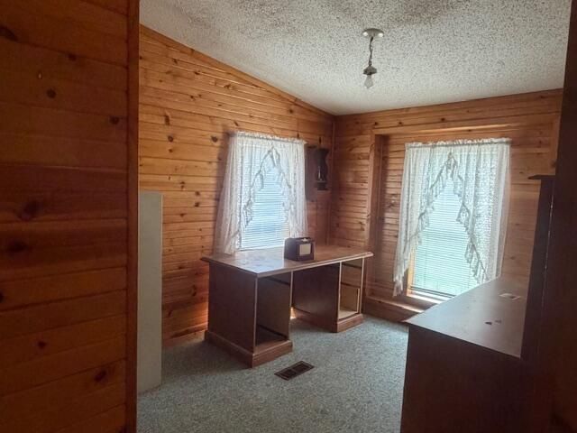 6136 S Poplar Avenue, Newaygo, MI 49337