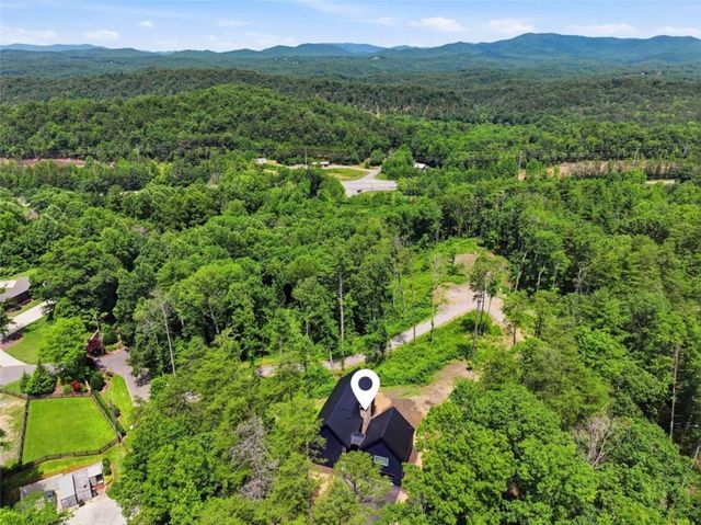 1705 Old Northcutt Road, Ellijay, GA 30540