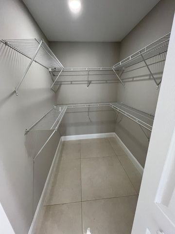 4119 NW 88th Avenue, Coral Springs, FL 33065