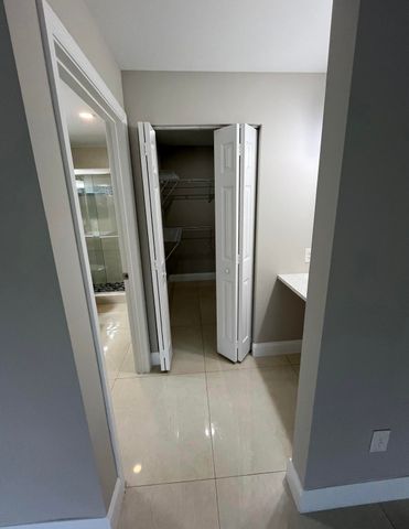 4119 NW 88th Avenue, Coral Springs, FL 33065