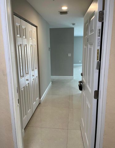 4119 NW 88th Avenue, Coral Springs, FL 33065